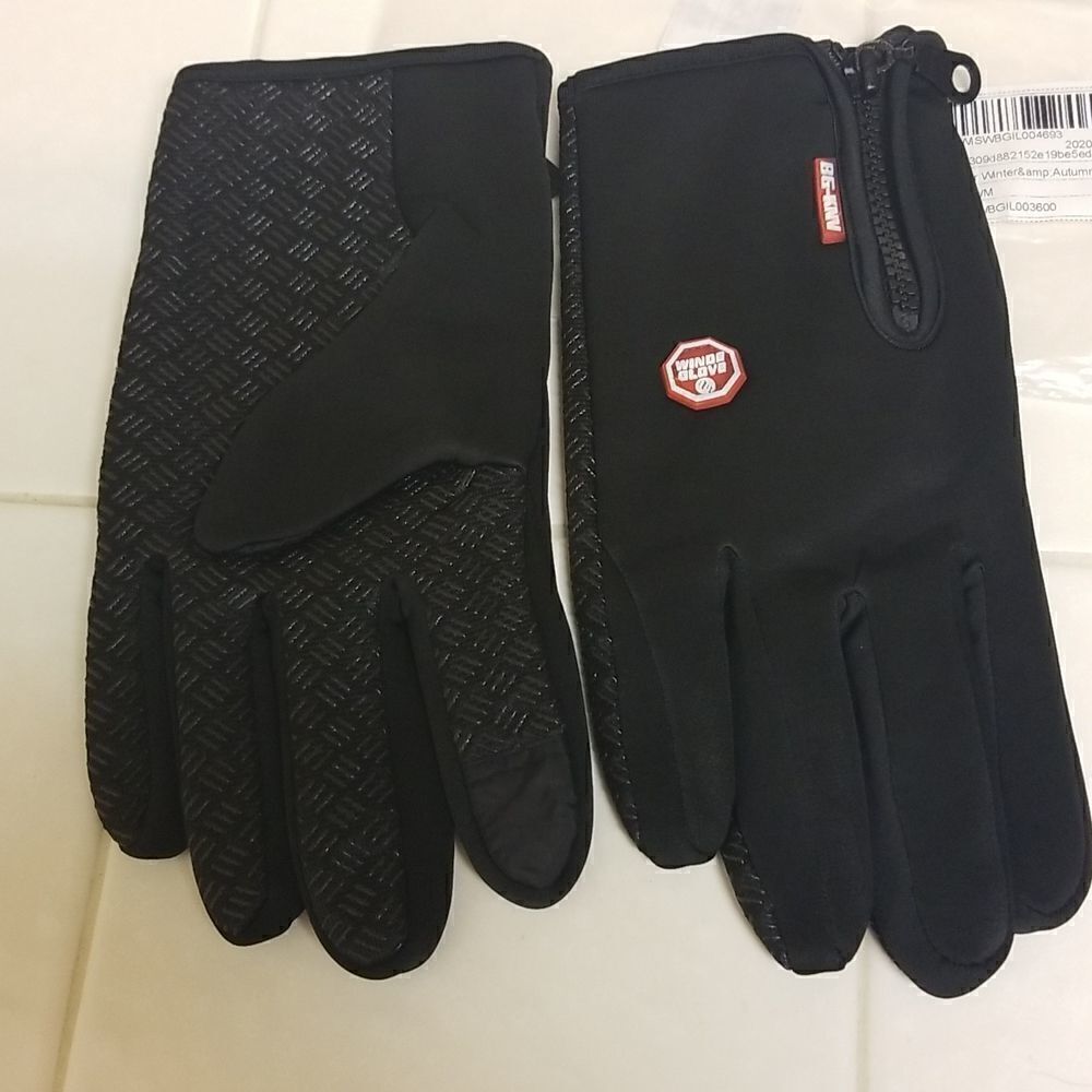 Winds Glove with index finger touch